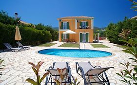 Iliachtides Villas